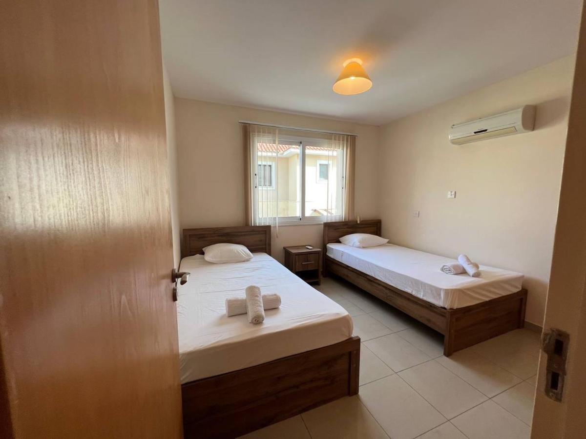 Greek Harmony Apartment Paralímni Extérieur photo