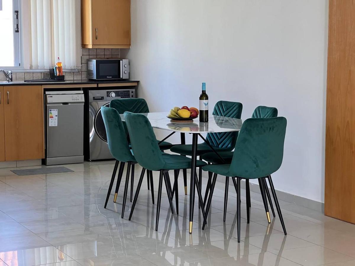Greek Harmony Apartment Paralímni Extérieur photo