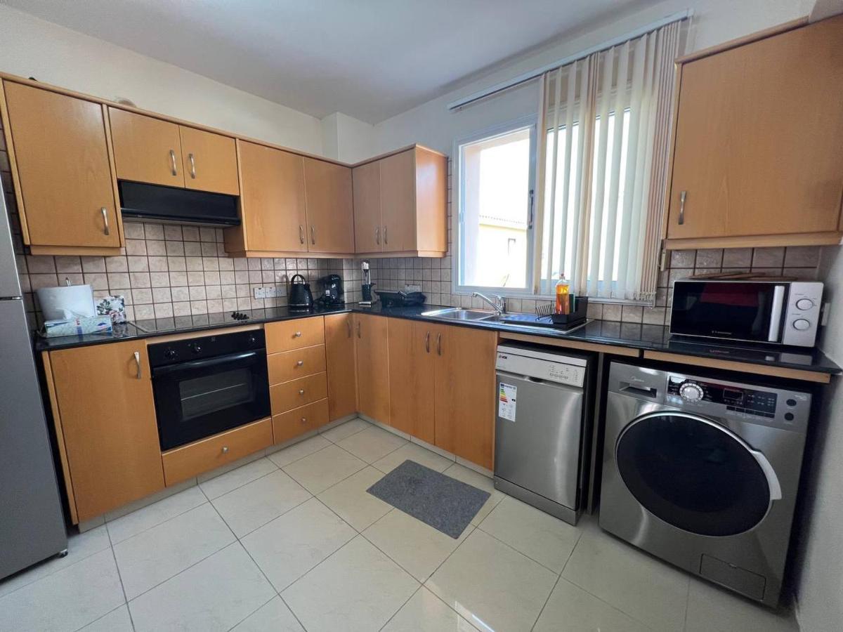 Greek Harmony Apartment Paralímni Extérieur photo